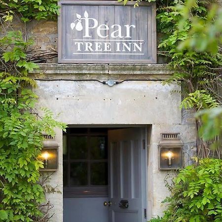 The Pear Tree Inn Мелкшем Экстерьер фото